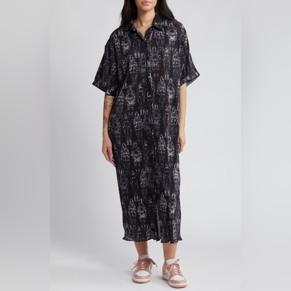Dressed in LALA Astronaut Print Shirt Dress. Size Medium, NWT.